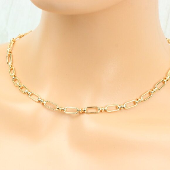 "Minimalist & Elegant Necklace Chain – Perfect for Women & Girls | UNVRC1582 - Picture 2 of 10